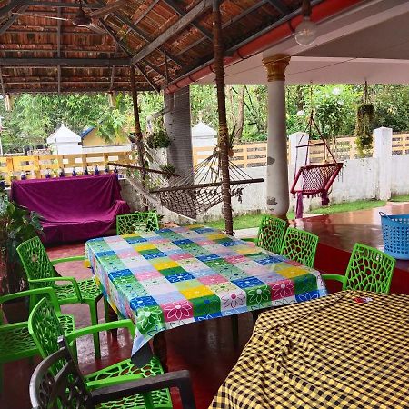 מאראריקולם Marari Beach Clleetus Homestay מראה חיצוני תמונה